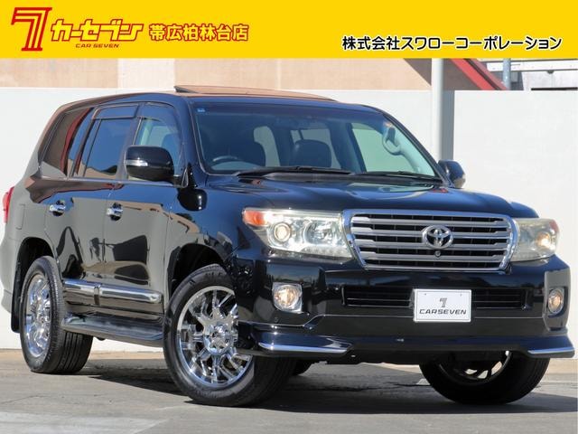 Toyota LAND CRUISER 2012 — фото автомобиля