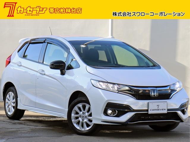 Honda FIT 2018 — фото автомобиля 1