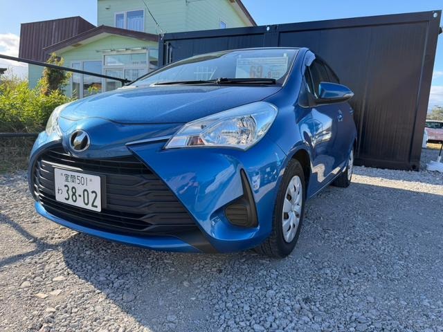 Toyota VITZ 2017 — фото автомобиля