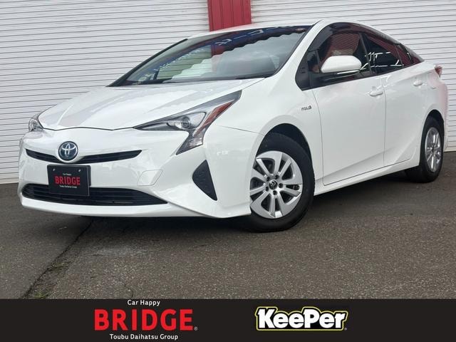 Toyota PRIUS 2016 — фото автомобиля 1