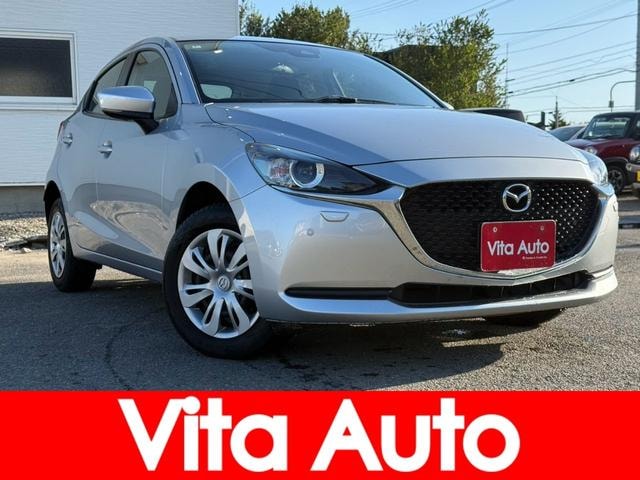 Mazda 2 2021 — фото автомобиля 1