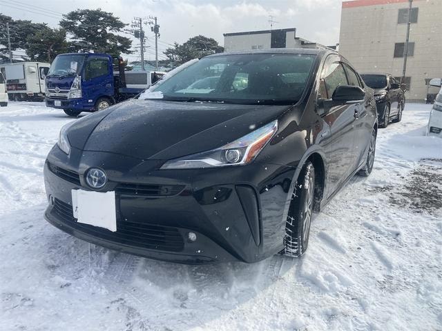 Toyota PRIUS 2019 — фото автомобиля 1