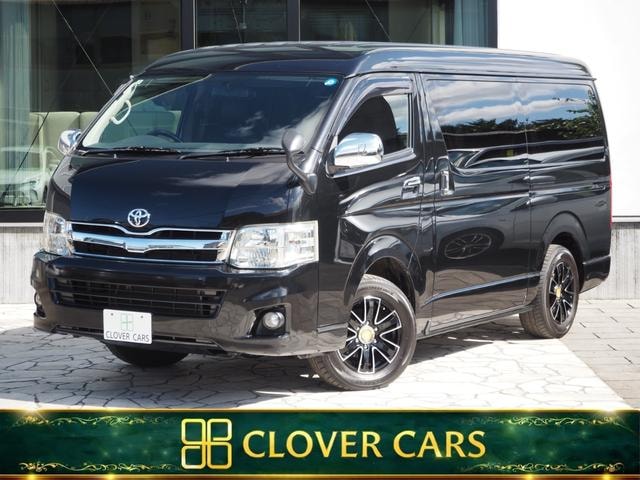 Toyota HIACE WAGON 2011 — фото автомобиля 1