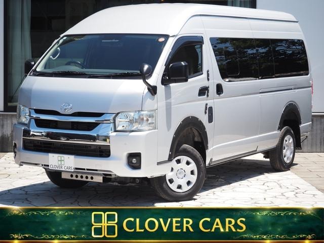 Toyota HIACE VAN 2022 — фото автомобиля 1