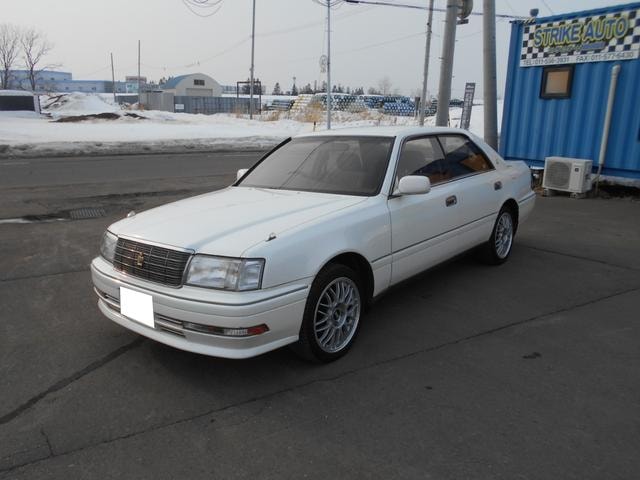 Toyota CROWN 1997 — фото автомобиля 1