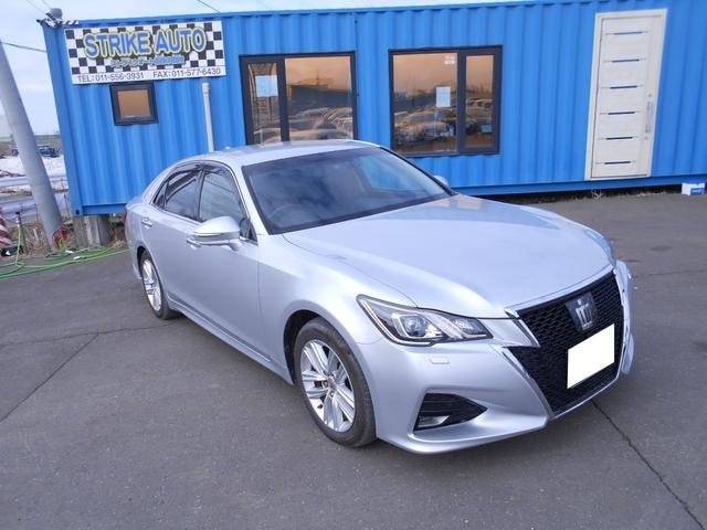 Toyota CROWN 2016 — фото автомобиля 1