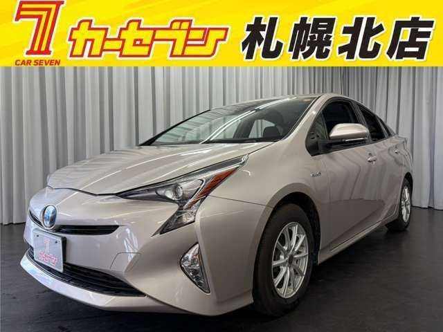 Toyota PRIUS 2016 — фото автомобиля 1