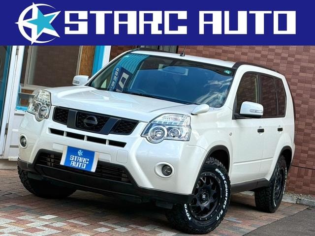Nissan X-TRAIL 2013 — фото автомобиля 1