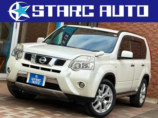Nissan X-TRAIL 2013 — фото автомобиля 1