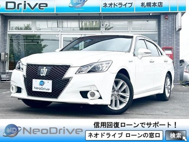 Toyota CROWN HYBRID 2014 — фото автомобиля