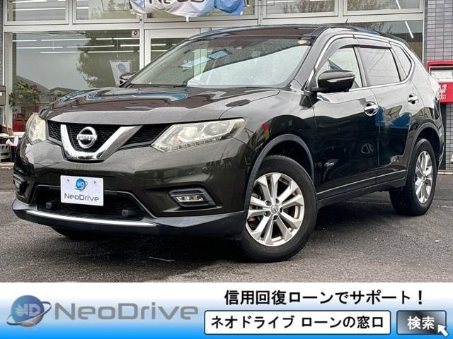 Nissan X-TRAIL 2015 — фото автомобиля