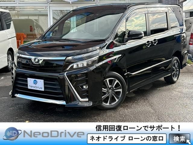 Toyota VOXY 2017 — фото автомобиля