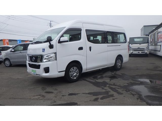 Nissan NV350CARAVAN VAN 2013 — фото автомобиля