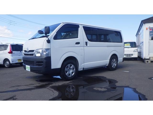 Toyota REGIUS ACE VAN 2010 — фото автомобиля 1