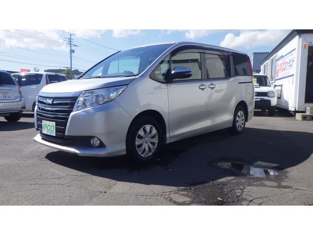 Toyota NOAH 2015 — фото автомобиля 1