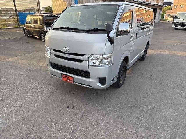 Toyota REGIUS ACE VAN 2018 — фото автомобиля 1
