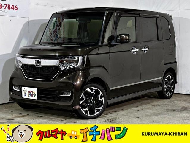 Honda N-BOX CUSTOM 2017 — фото автомобиля 1