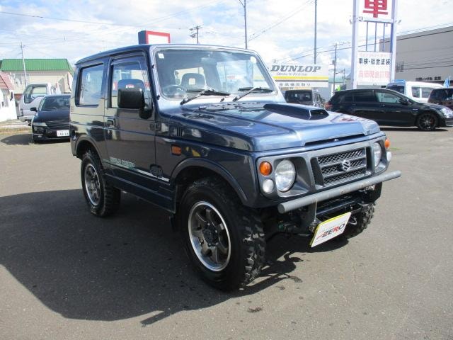 Suzuki JIMNY 1996 — фото автомобиля 1