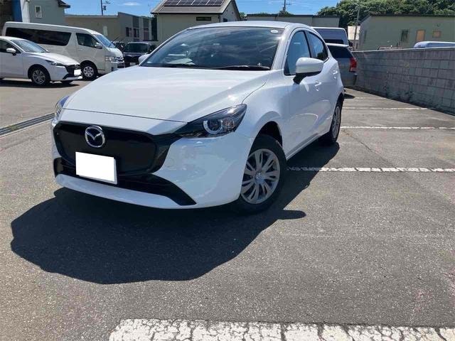 Mazda 2 2025 — фото автомобиля 1