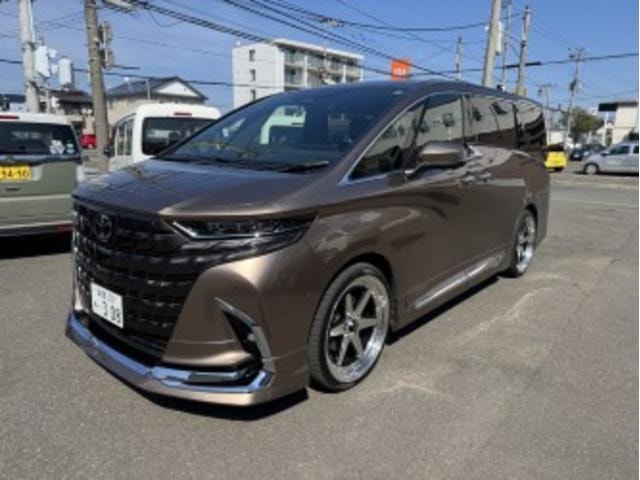 Toyota ALPHARD 2024 — фото автомобиля 1