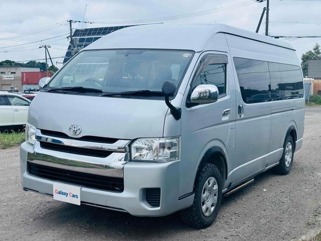 Toyota HIACE WAGON 2012 — фото автомобиля 1