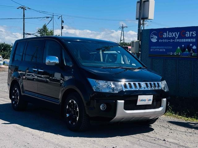 Mitsubishi DELICA D:5 2011 — фото автомобиля