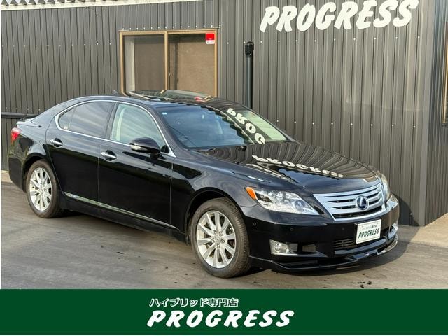 Lexus LS 2011 — фото автомобиля 1
