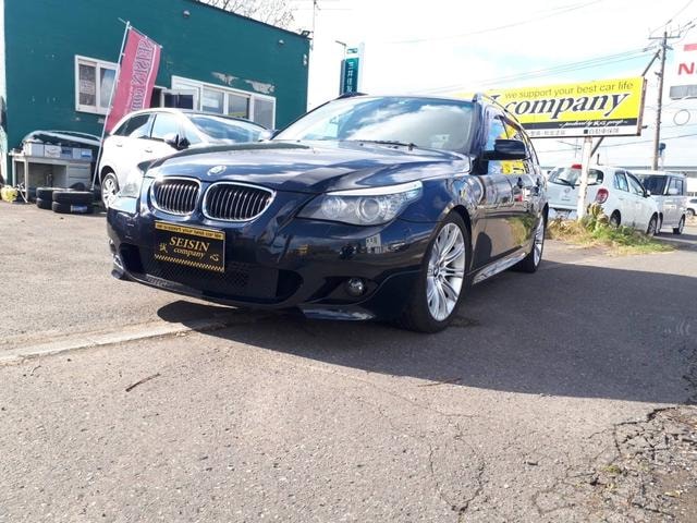 Bmw 5 SERIES 2010 — фото автомобиля 1