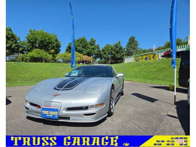 Chevrolet CORVETTE 1999 — фото автомобиля 1