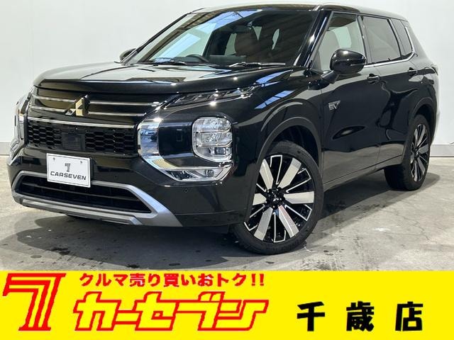 Mitsubishi OUTLANDER PHEV 2024 — фото автомобиля