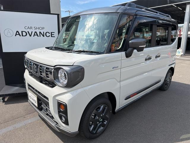 Suzuki SPACIA GEAR 2026 — фото автомобиля