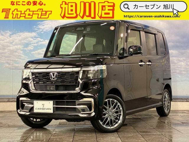 Honda N-BOX CUSTOM 2024 — фото автомобиля 1