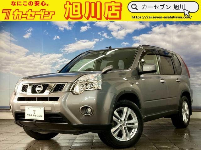 Nissan X-TRAIL 2012 — фото автомобиля 1