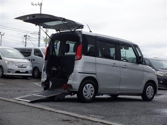 Suzuki SPACIA 2015 — фото автомобиля 1