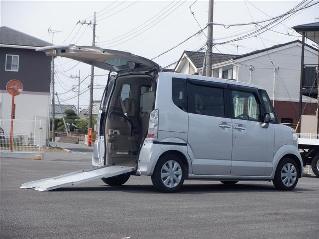 Honda N-BOX PLUS 2015 — фото автомобиля 1