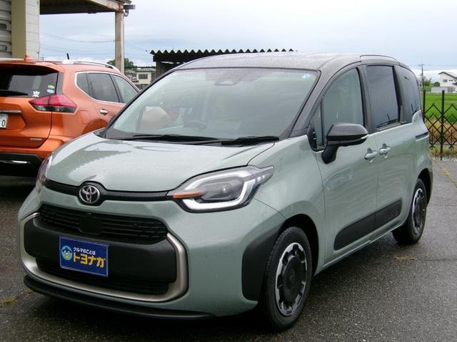 Toyota SIENTA 2025 — фото автомобиля 1