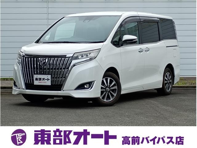 Toyota ESQUIRE 2018 — фото автомобиля 1
