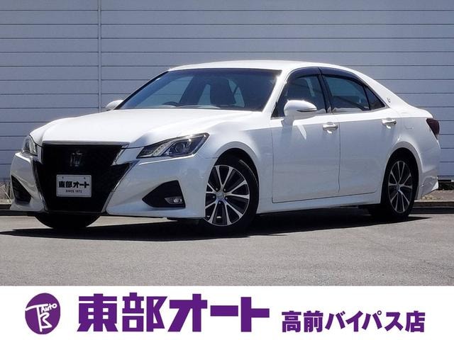 Toyota CROWN 2015 — фото автомобиля 1