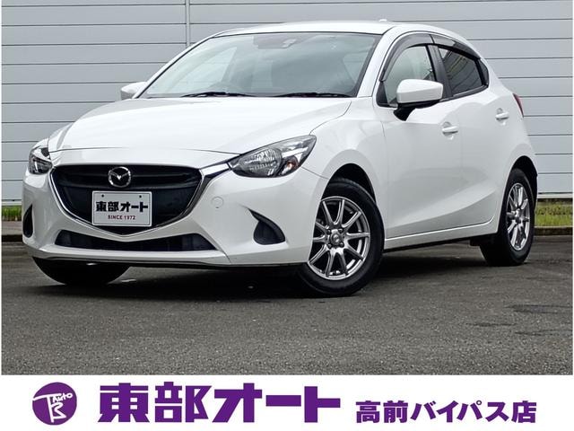 Mazda DEMIO 2017 — фото автомобиля 1