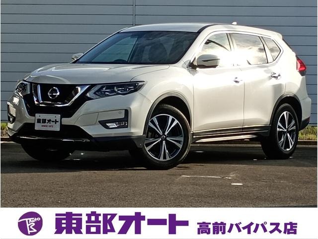 Nissan X-TRAIL 2017 — фото автомобиля