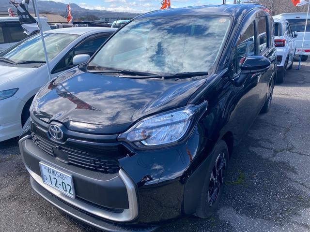 Toyota SIENTA 2025 — фото автомобиля 1