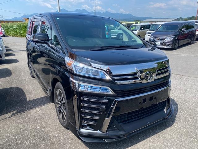 Toyota VELLFIRE 2019 — фото автомобиля 1