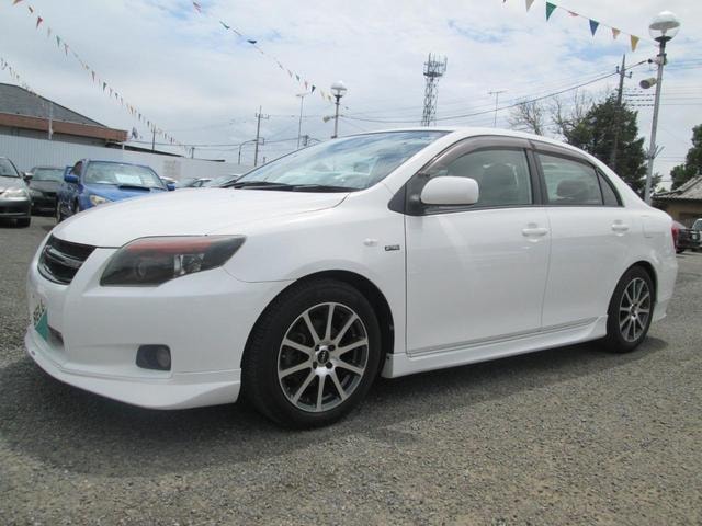 Toyota COROLLA AXIO 2010 — фото автомобиля 1