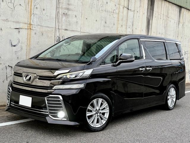 Toyota VELLFIRE 2015 — фото автомобиля 1