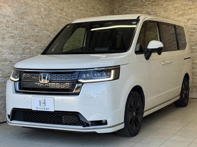 Honda STEPWAGON 2025 — фото автомобиля 1