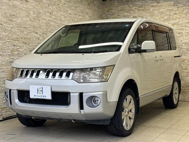 Mitsubishi DELICA D:5 2013 — фото автомобиля