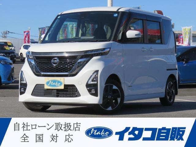 Nissan ROOX 2023 — фото автомобиля
