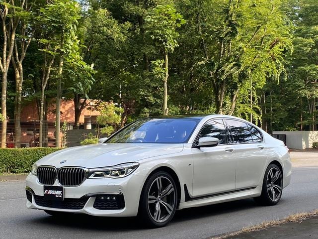 Bmw 7 SERIES 2018 — фото автомобиля 1