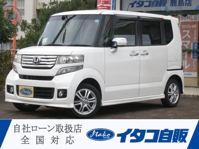 Honda N-BOX CUSTOM 2013 — фото автомобиля 1
