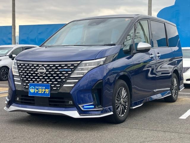 Nissan SERENA 2023 — фото автомобиля 1